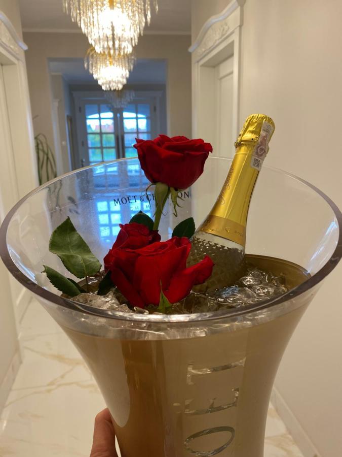 La Rose Residence Mikołajki Εξωτερικό φωτογραφία